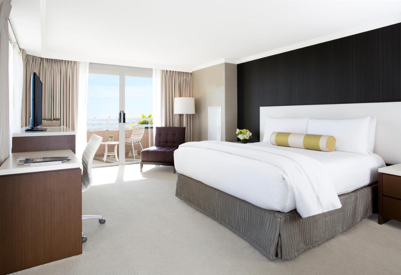 Hotel Intercontinental Angeles Century At Beverly Hills Los Angeles